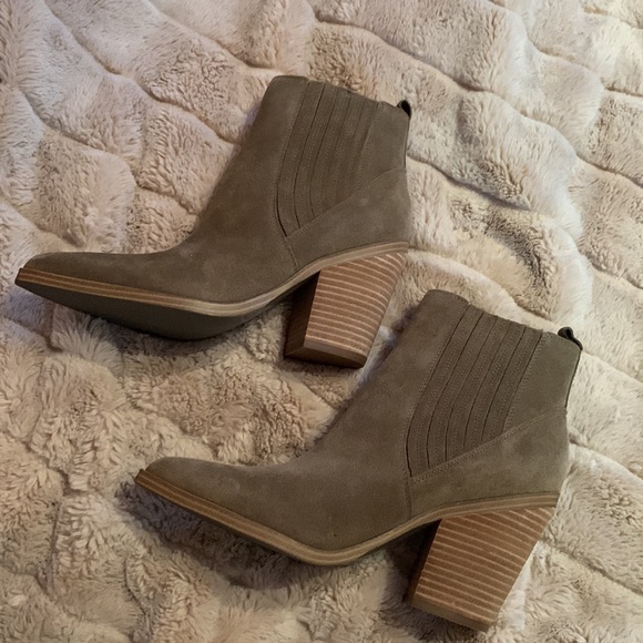 Marc Fisher Shoes - Marc Fisher Carves booties